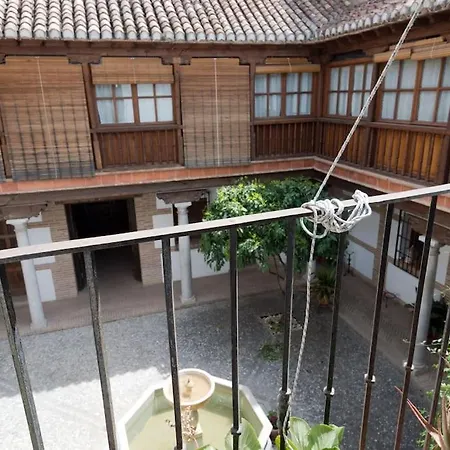 Apartment Oasis *