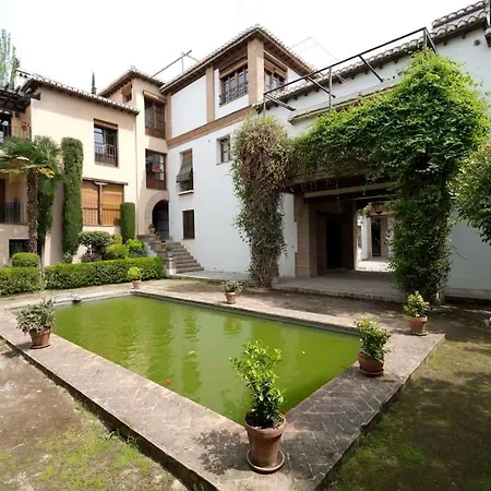 Oasis Apartment